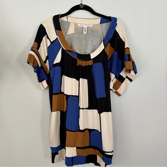 Diane VonFurstenberg Silk Colorblock Print Scoop Neck Blouse Top Size 4 - Picture 2 of 7